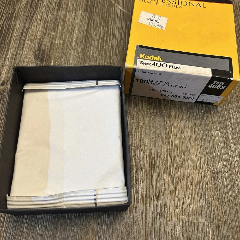 Vintage Kodak T-Max 400 TMY 4053 4x5 B&W Sheet Film Exp 1997 Open Box